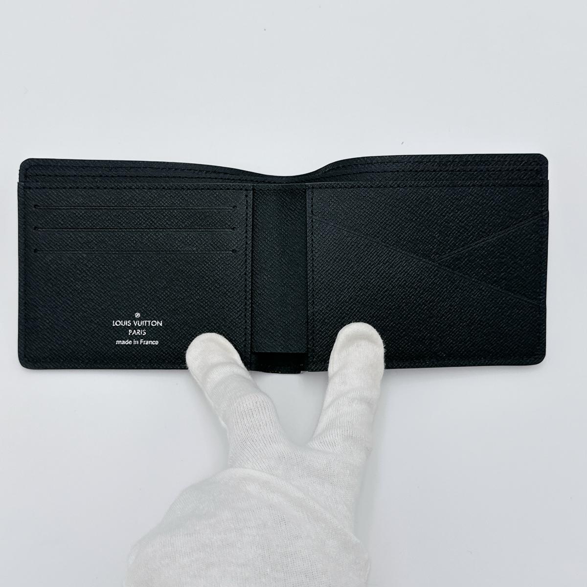 LOUIS VUITTON Bifold Wallet M60662 Epi Leather black Epi Portefeuille