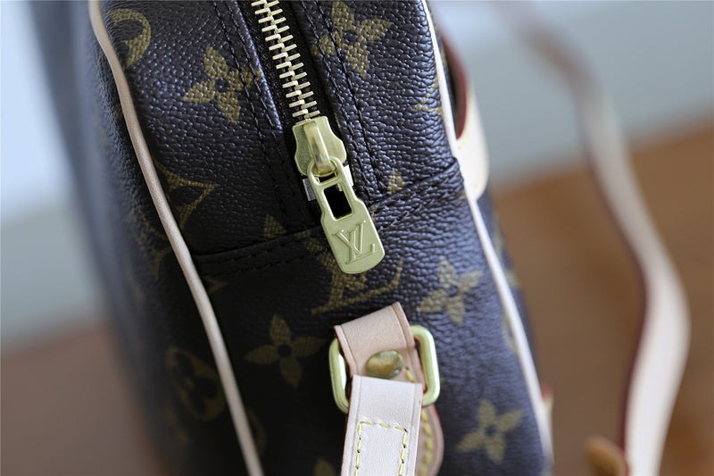 Alice bags - Louis Vuittons  - 7884