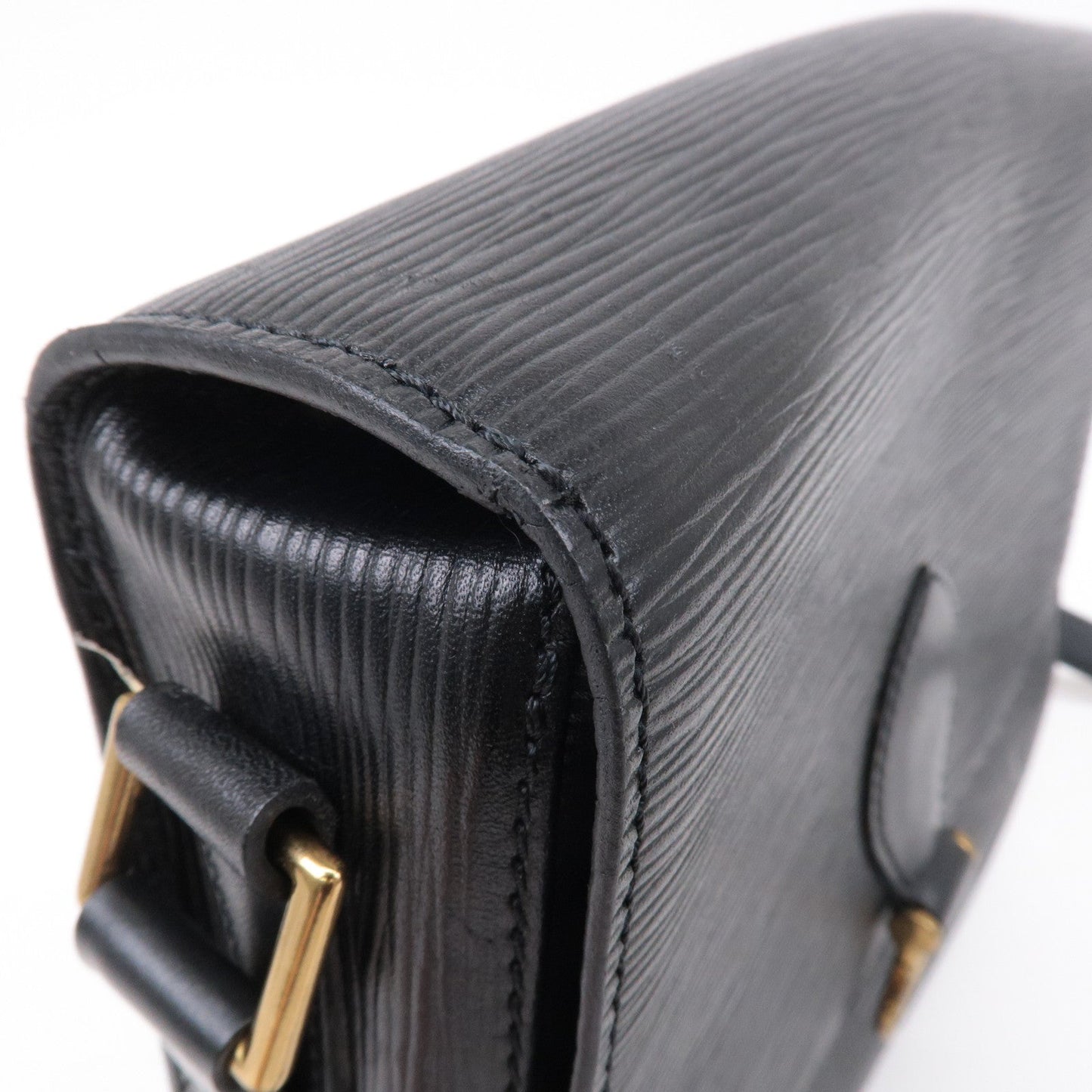 Louis Vuitton Epi Saint Cloud Shoulder Bag Black Noir M52192