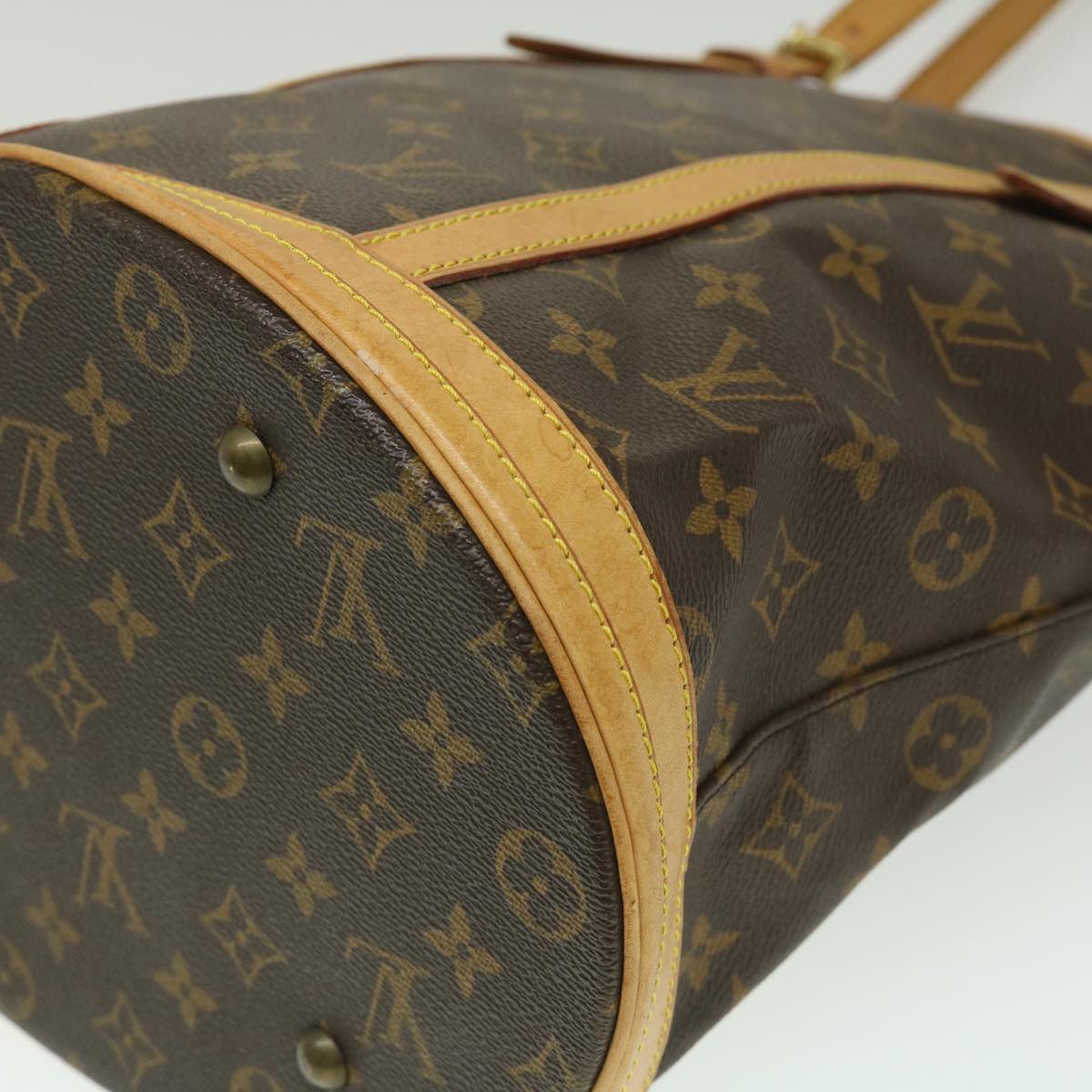 Louis Vuitton Brown Canvas Bucket shoulder bag