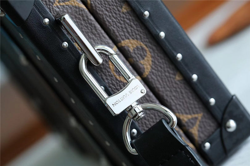 Alice bags - Louis Vuittons  - 10172