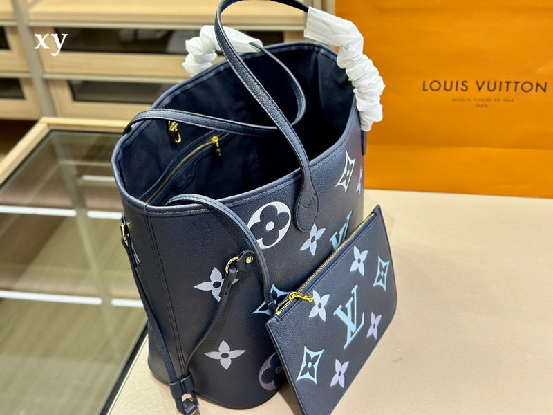 Alice bags - Louis Vuittons  - 15053