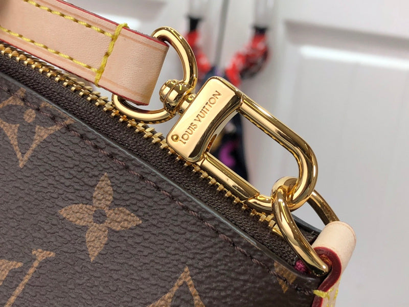 Alice Bags- Louis Vuittons  - 15927