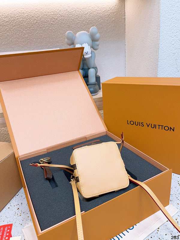 Alice bags - Louis Vuittons  - 14972