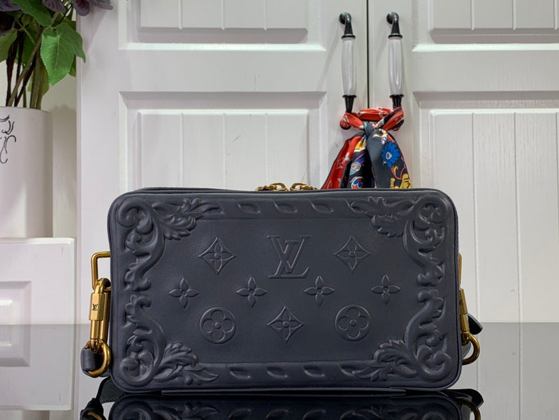 Alice bags - Louis Vuittons  - 15247