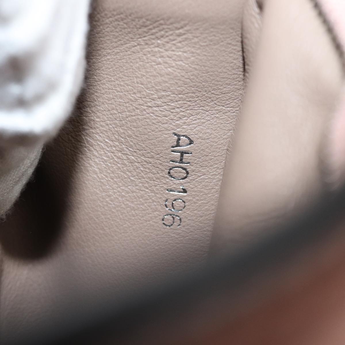 LOUIS VUITTON Capucines Handbag