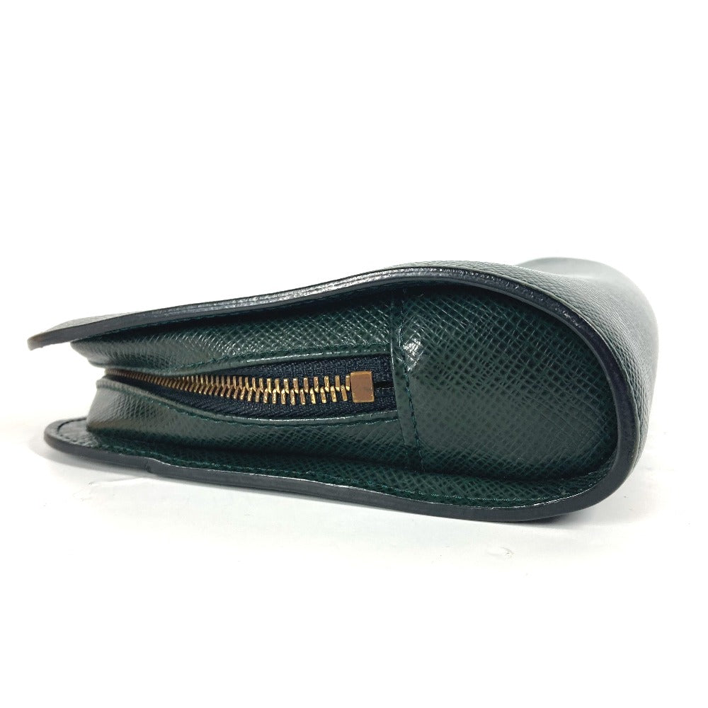 LOUIS VUITTON business bag M30184 Taiga Leather green Taiga Baikal