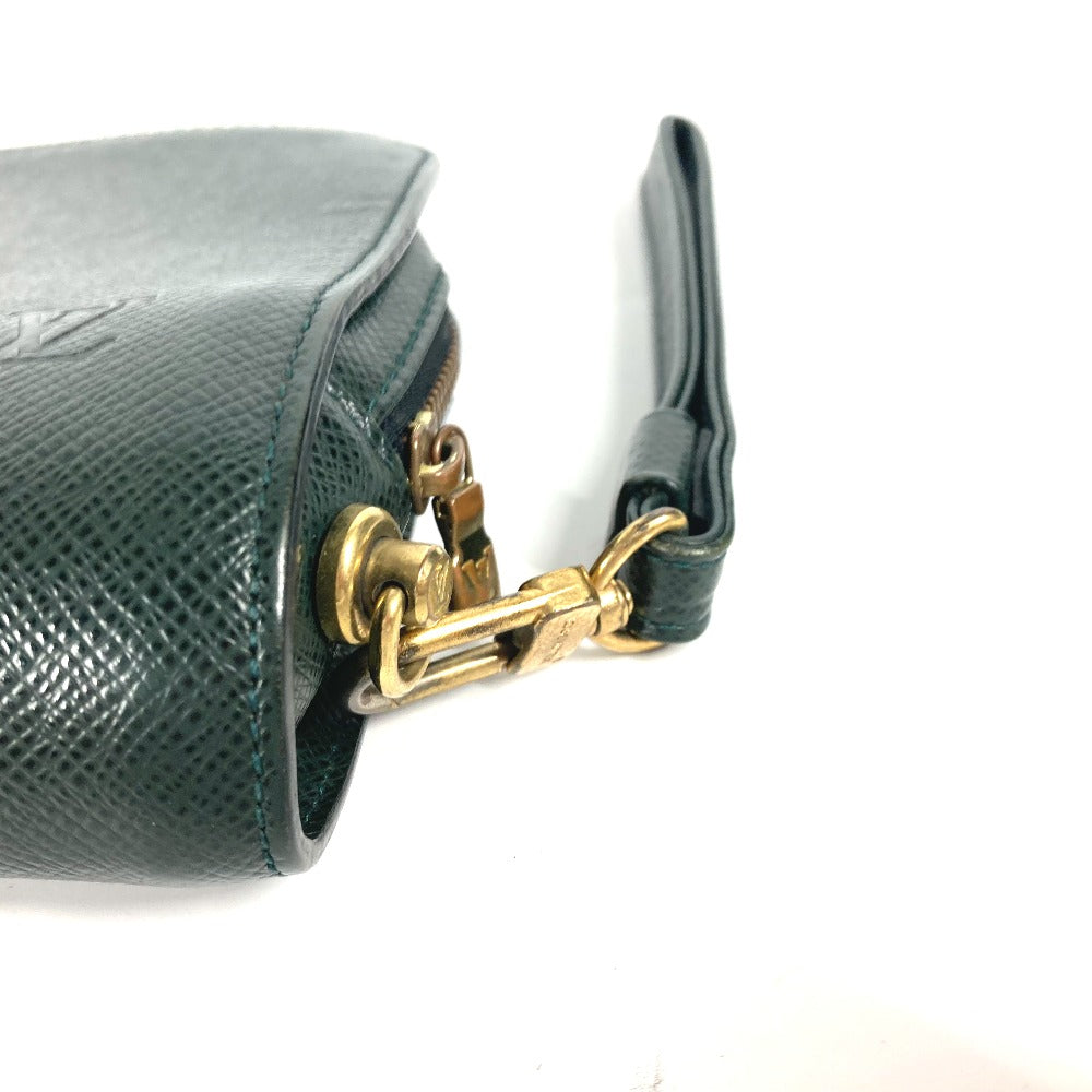 LOUIS VUITTON business bag M30184 Taiga Leather green Taiga Baikal