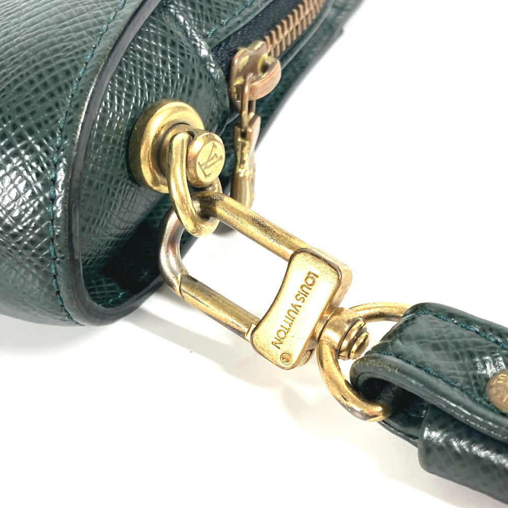 LOUIS VUITTON business bag M30184 Taiga Leather green Taiga Baikal