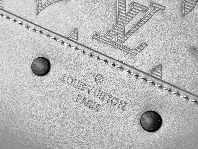 Alice Bags- Louis Vuittons  - 16360