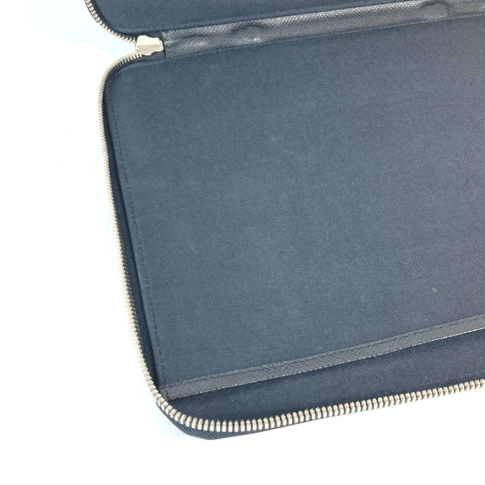 LOUIS VUITTON Clutch bag M32612 Taiga Leather black Taiga Vladimir