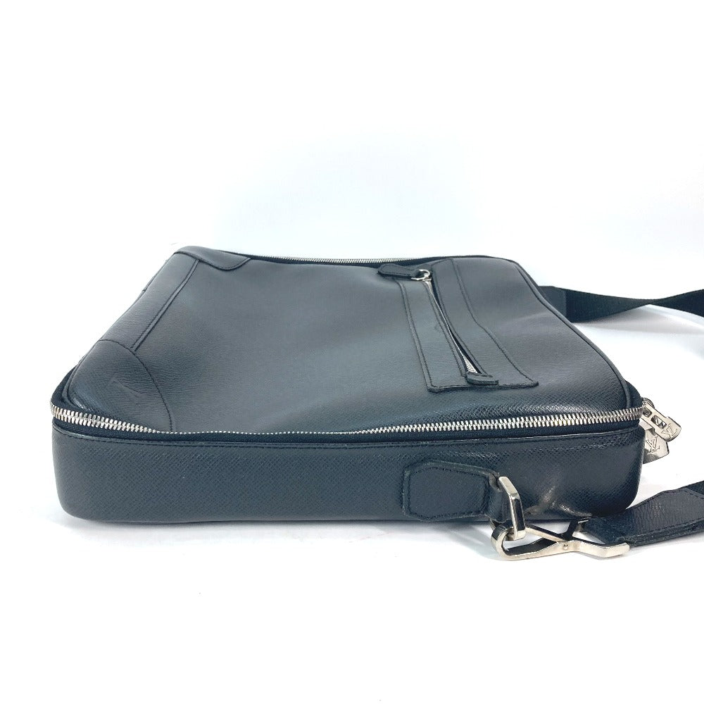 LOUIS VUITTON Business bag M32522 Taiga Leather black Taiga Porto Ordinatour Odessa