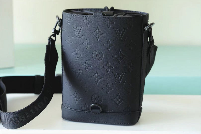 Alice bags - Louis Vuittons  - 9940