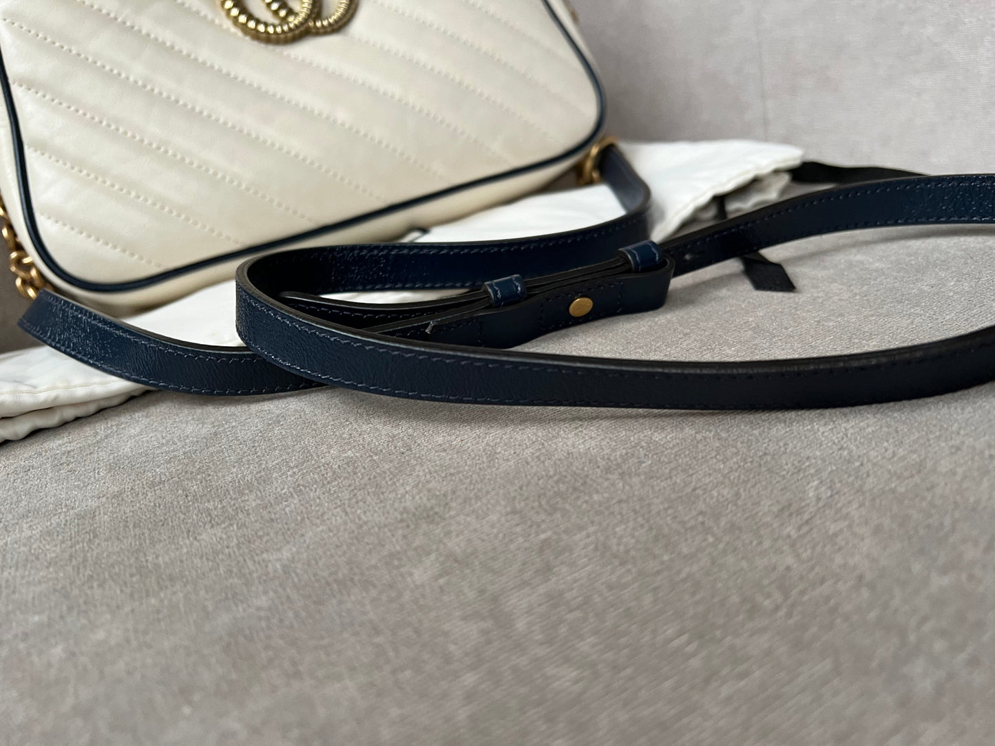 Gucci Torchon GG White Marmont Small Shoulder Bag (RRP £1180)