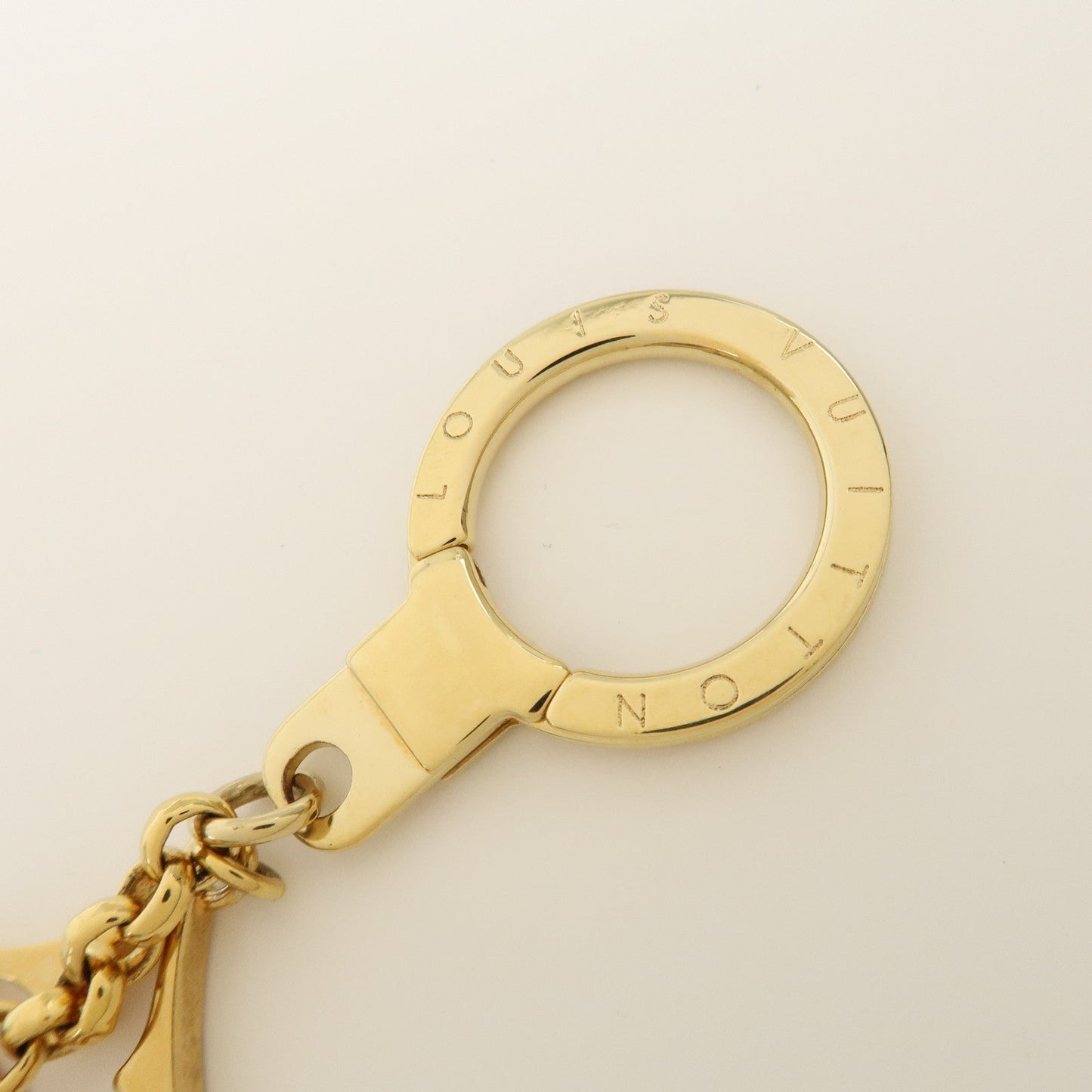Louis Vuitton  Chain Fleur de Monogram LV Logo Bag Charm M65111