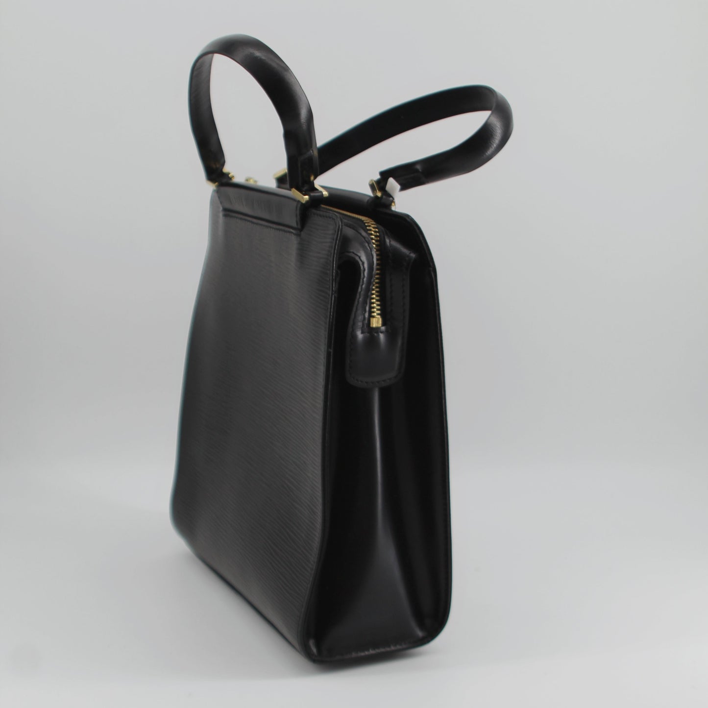 Louis Vuitton Figari PM