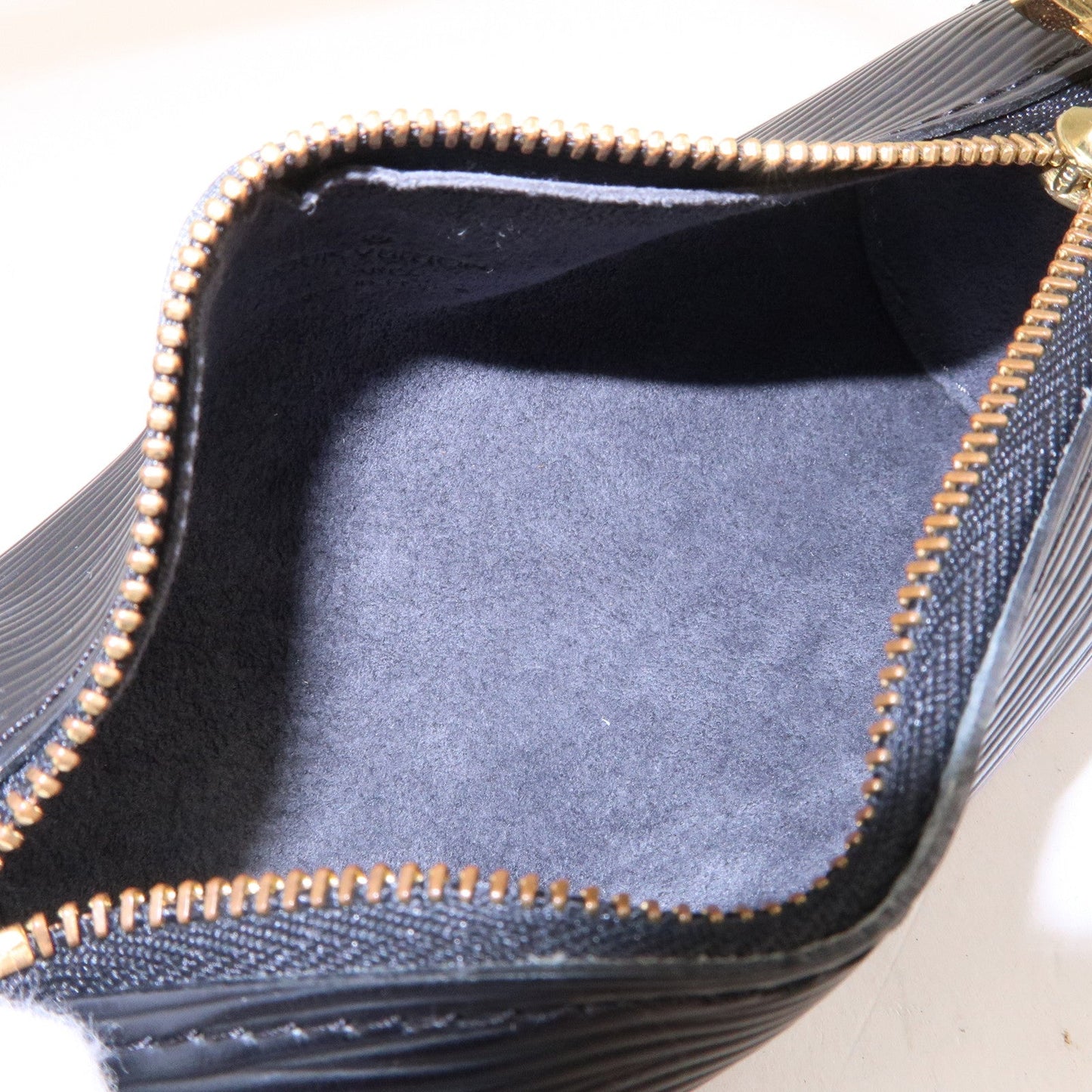 Louis Vuitton Epi Pouch For Soufflot Hand Bag Noir