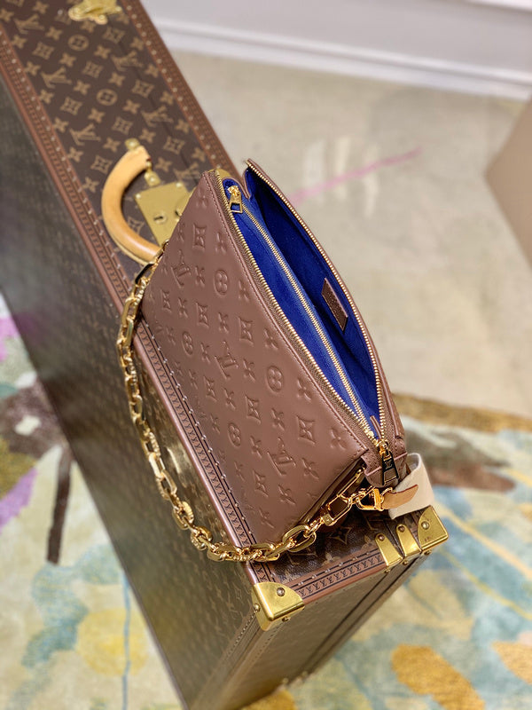 Alice Bags- Louis Vuittons  - 16338