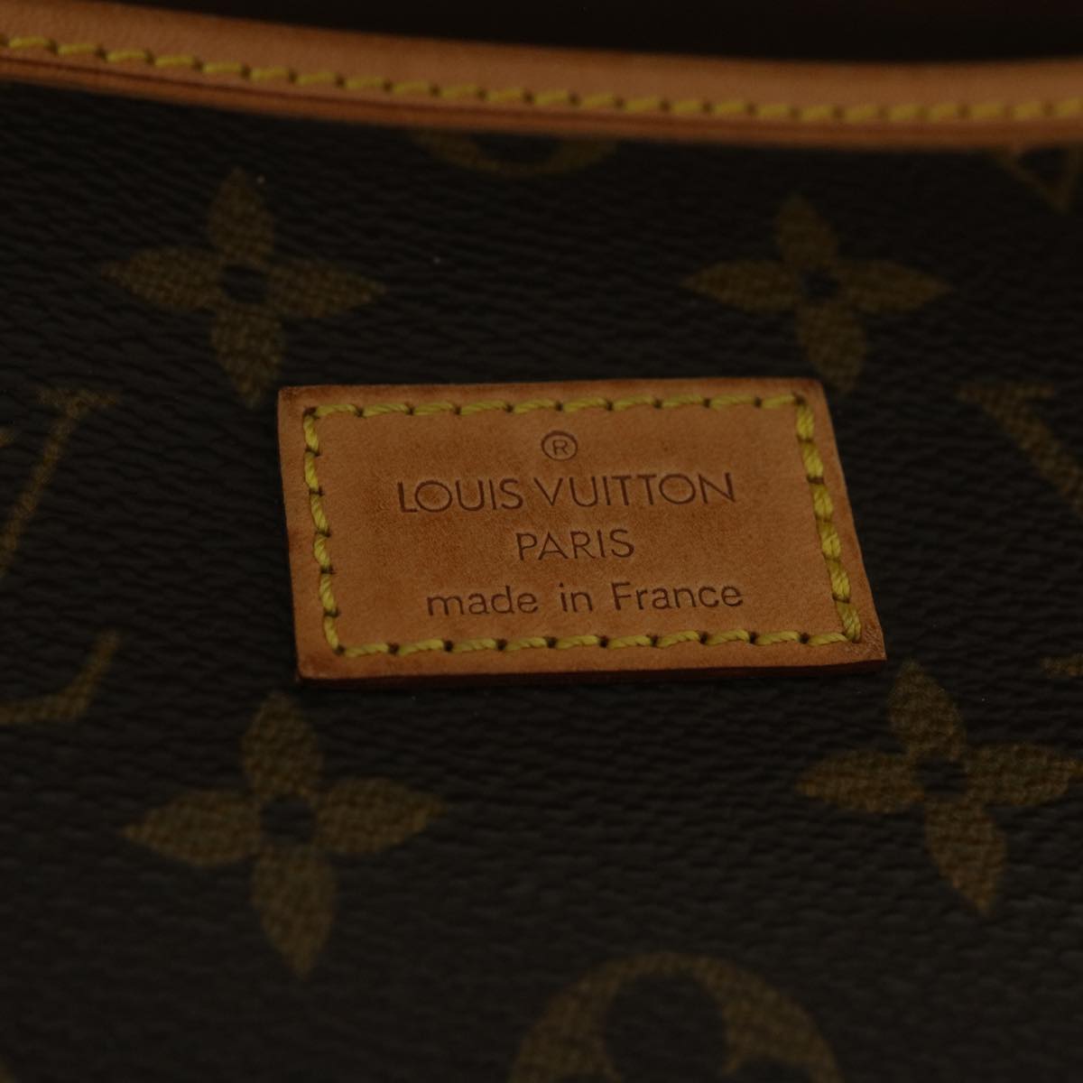Louis Vuitton Brown Canvas Saumur shoulder bag