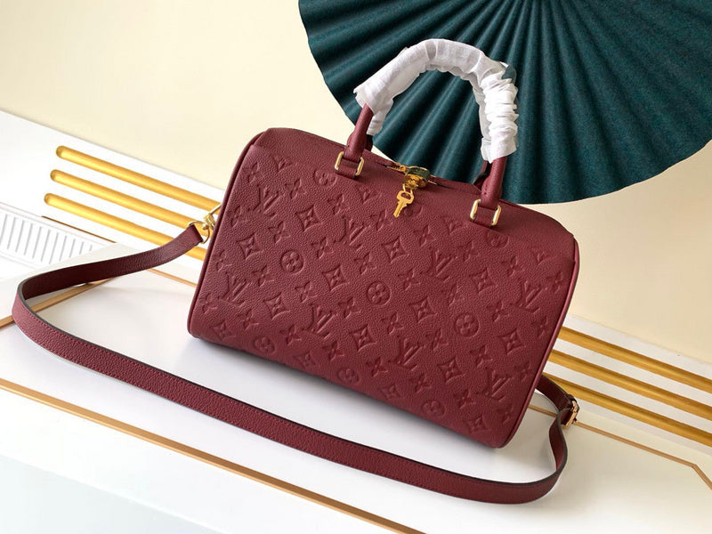 Alice bags - Louis Vuittons  - 15216