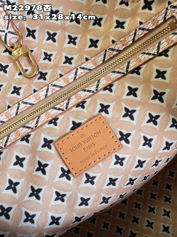 Alice bags - Louis Vuittons  - 15153