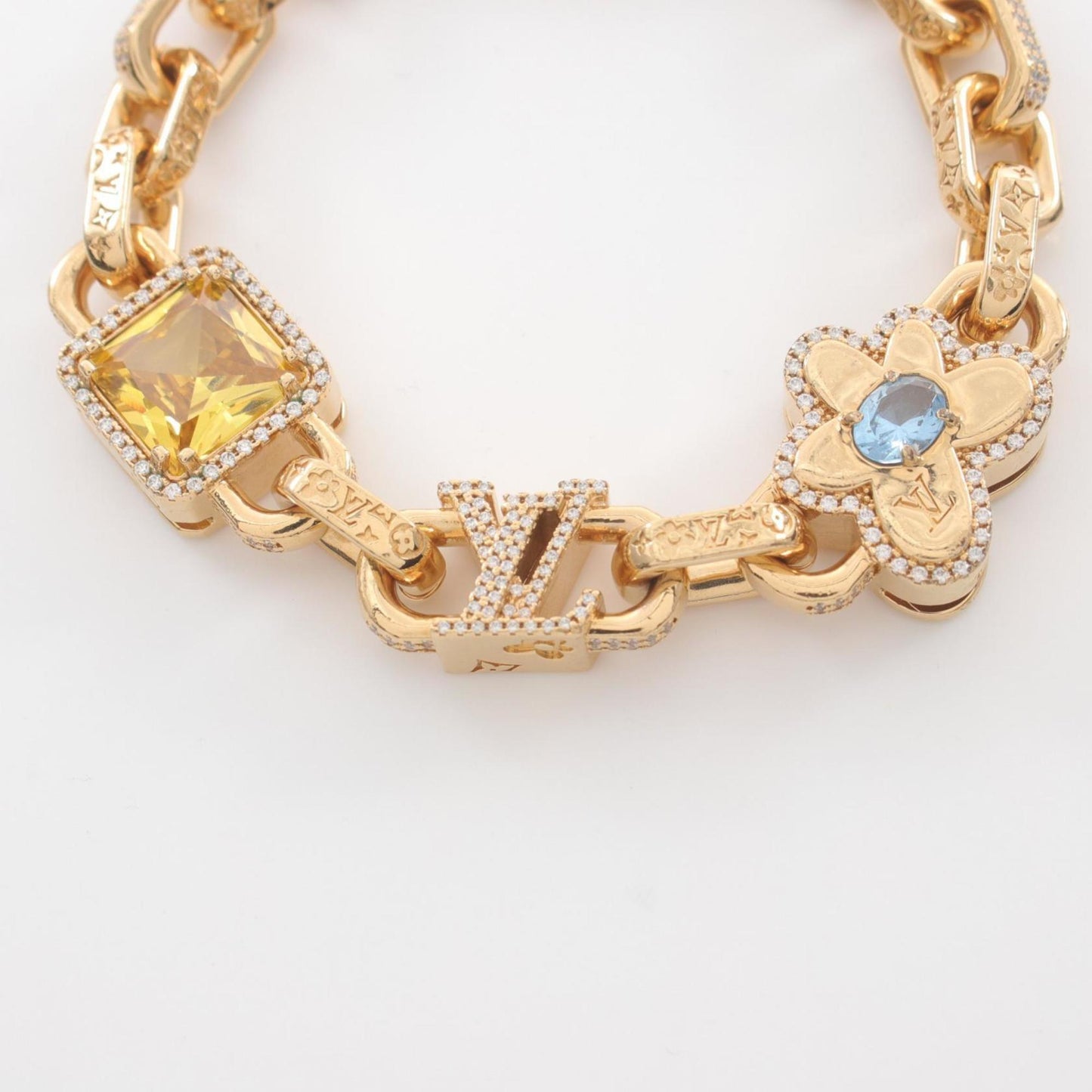 Louis Vuitton    Plating Charm Bracelet