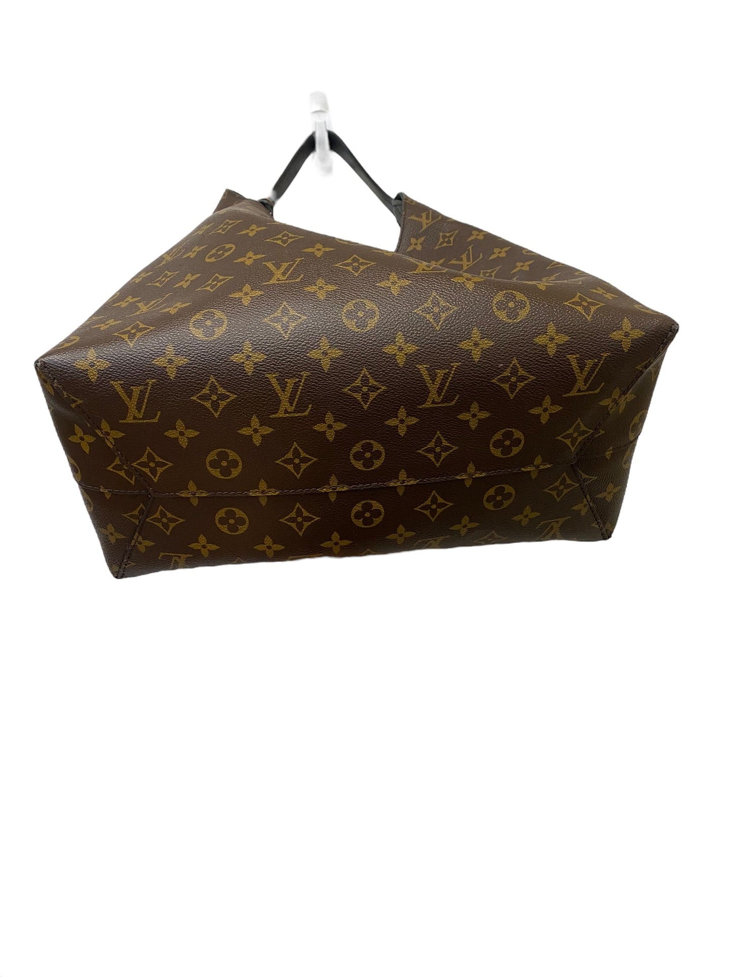HandBag Luxury Designer Louis Vuitton, Size Medium