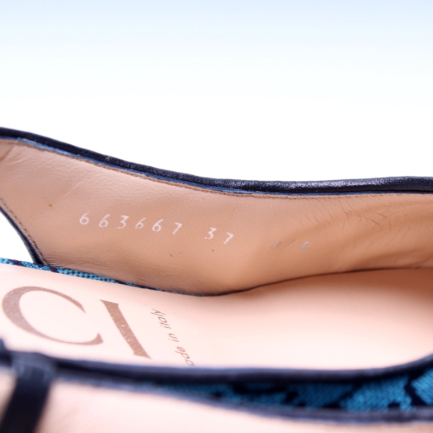 Gucci Canvas Slingback Heels Size 37