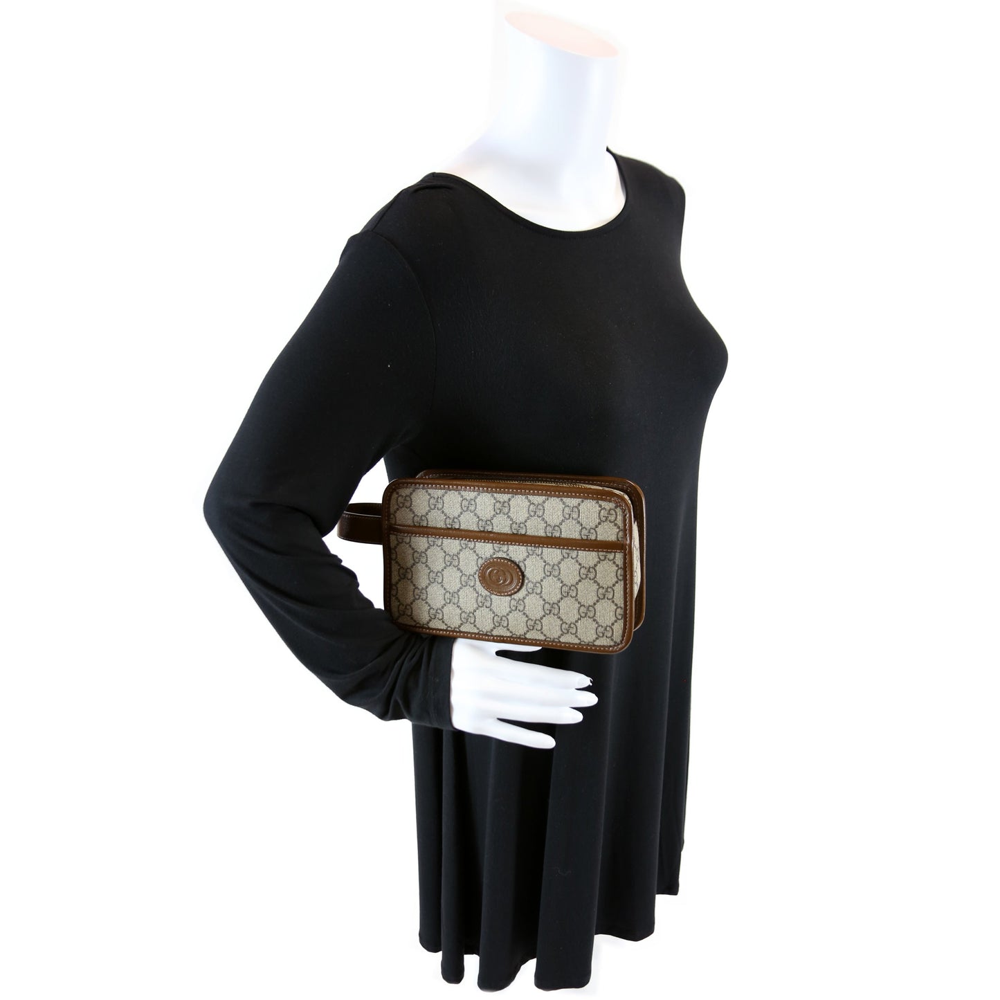 Gucci Supreme Travel Pouch 625764
