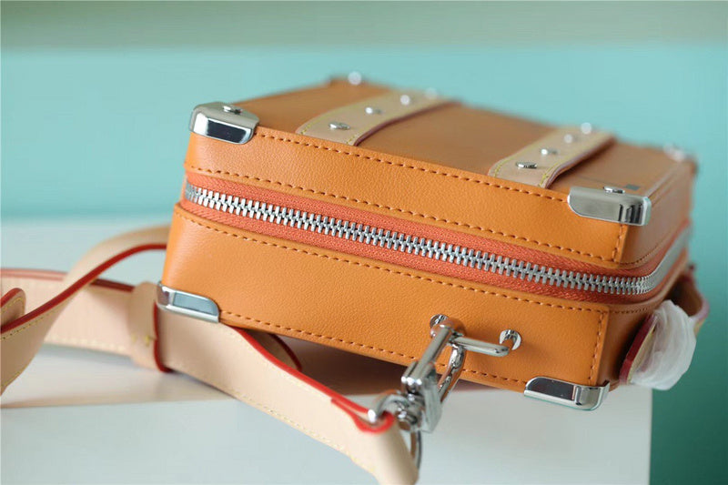 Alice bags - Louis Vuittons  - 10263