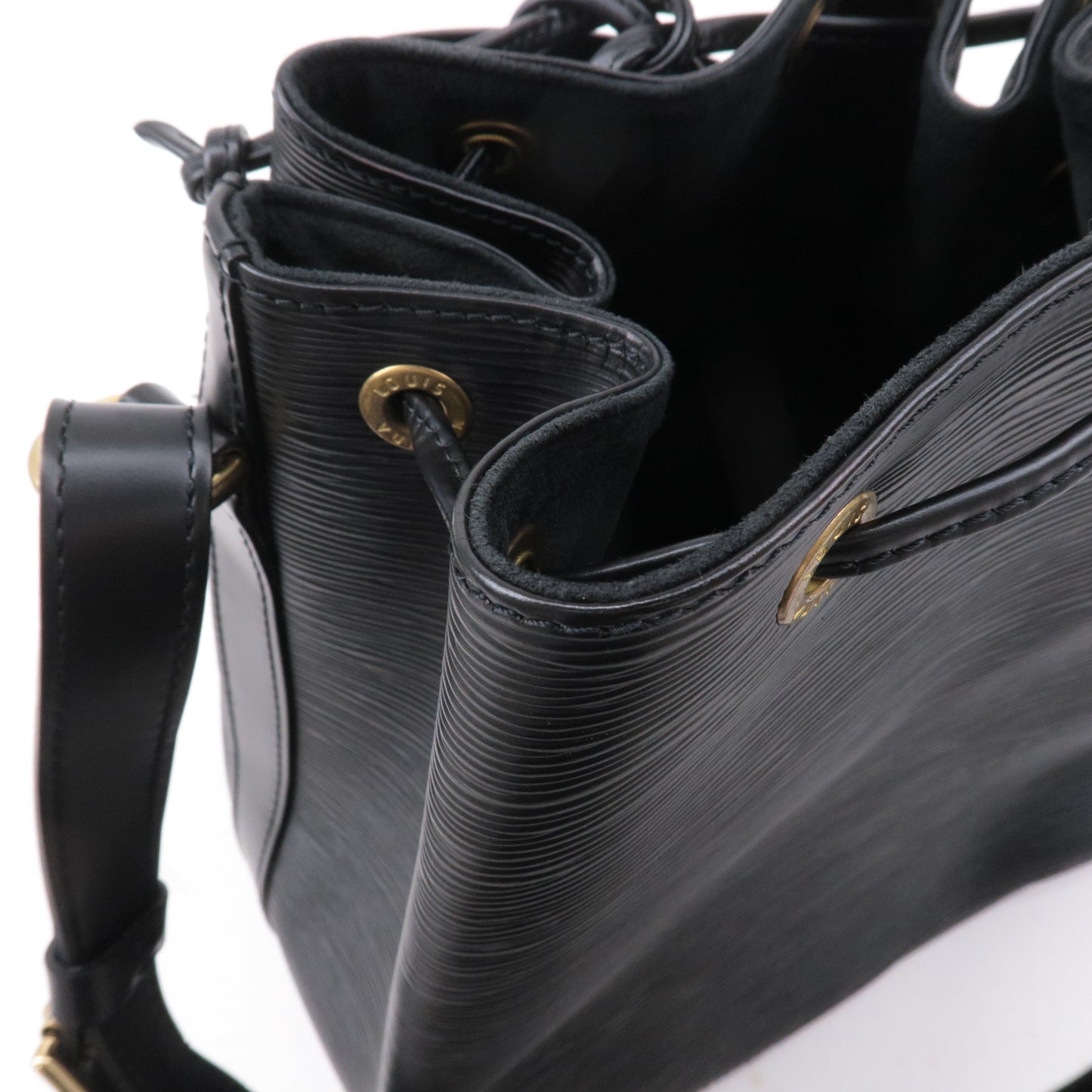 Louis Vuitton Epi Petit Noe Shoulder Bag Noir Black M44102