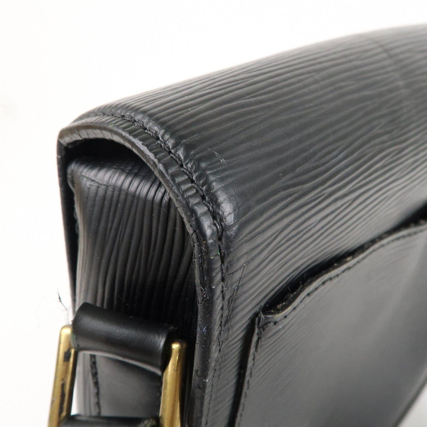 Louis Vuitton Epi Saint Cloud Shoulder Bag Noir Black M52192
