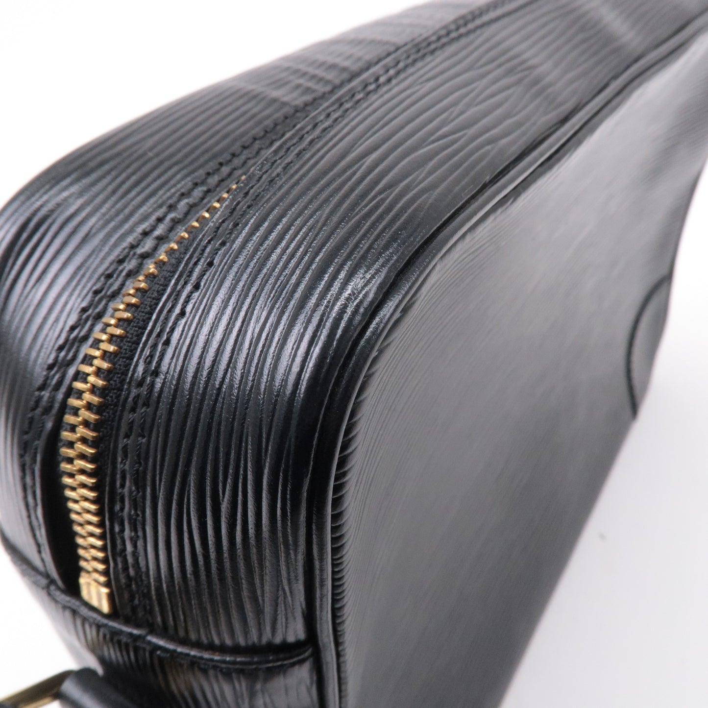 Louis Vuitton Epi Trocadero 27 Shoulder Bag Noir Black M52302