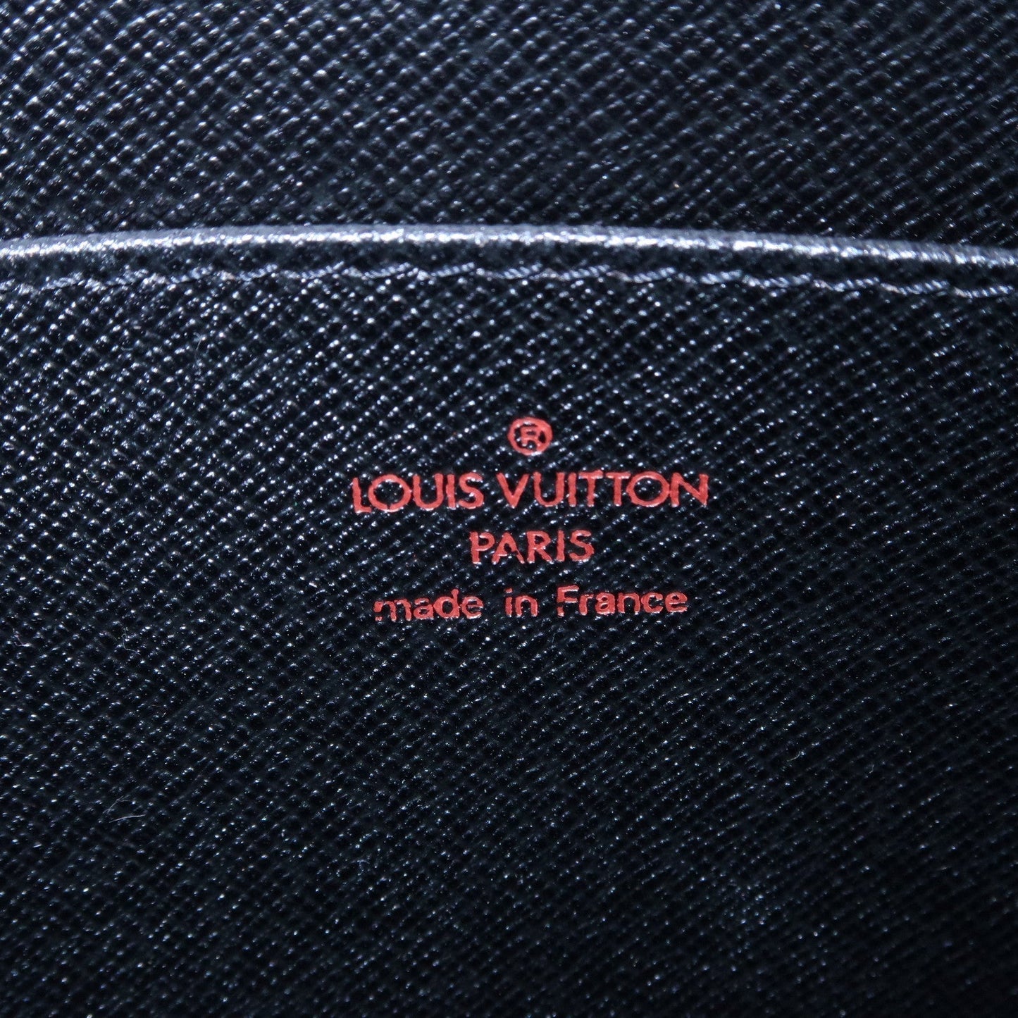 Louis Vuitton Epi Pochette Homme Clutch Bag Noir Black M52522