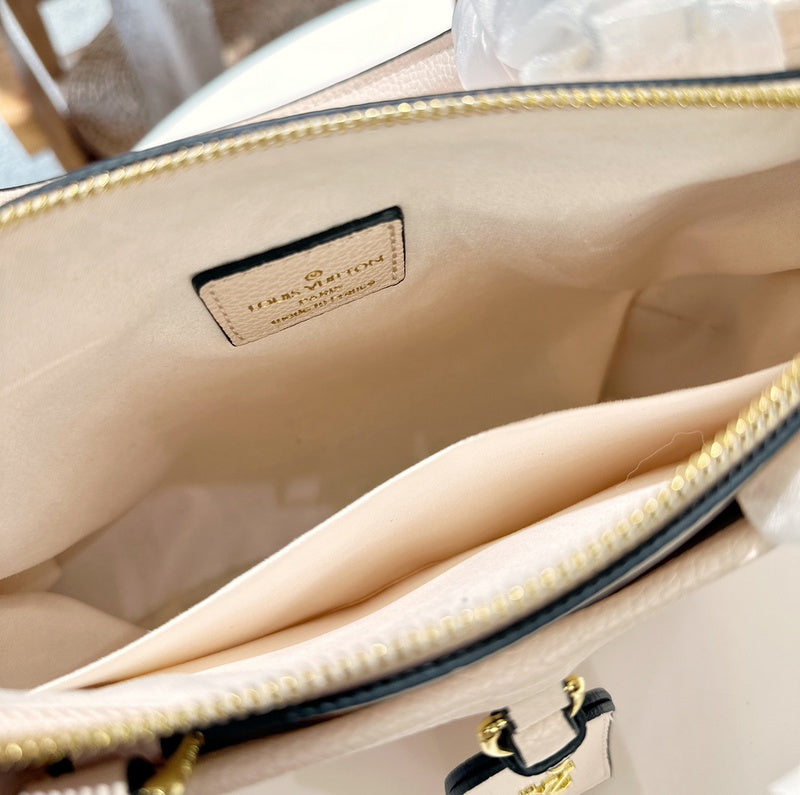 Alice bags - Louis Vuittons  - 14850