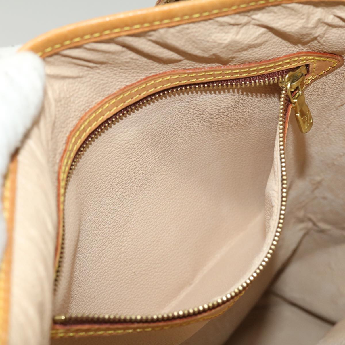 Louis Vuitton Brown Canvas Bucket shoulder bag