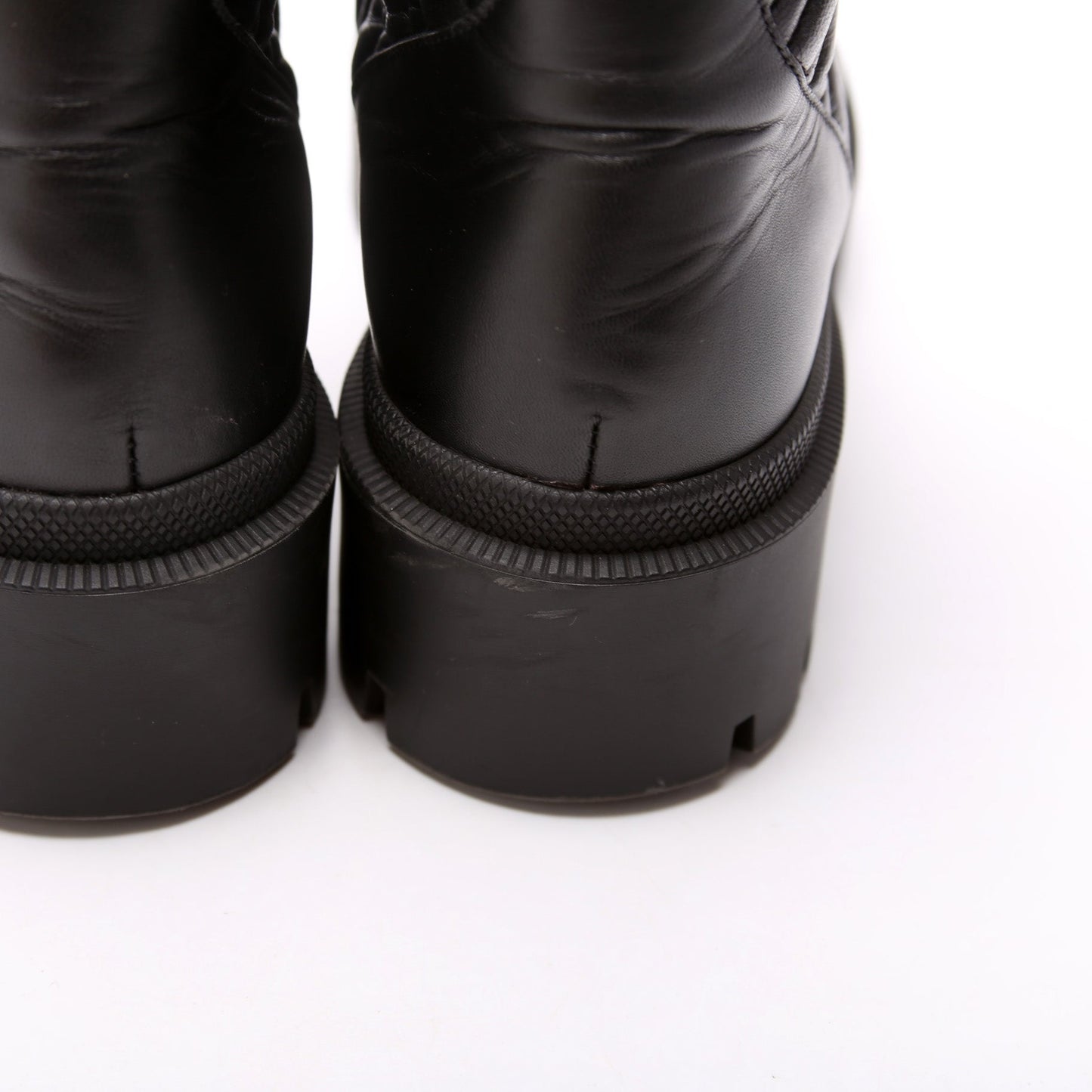 Gucci Matelasse Boots Size 37