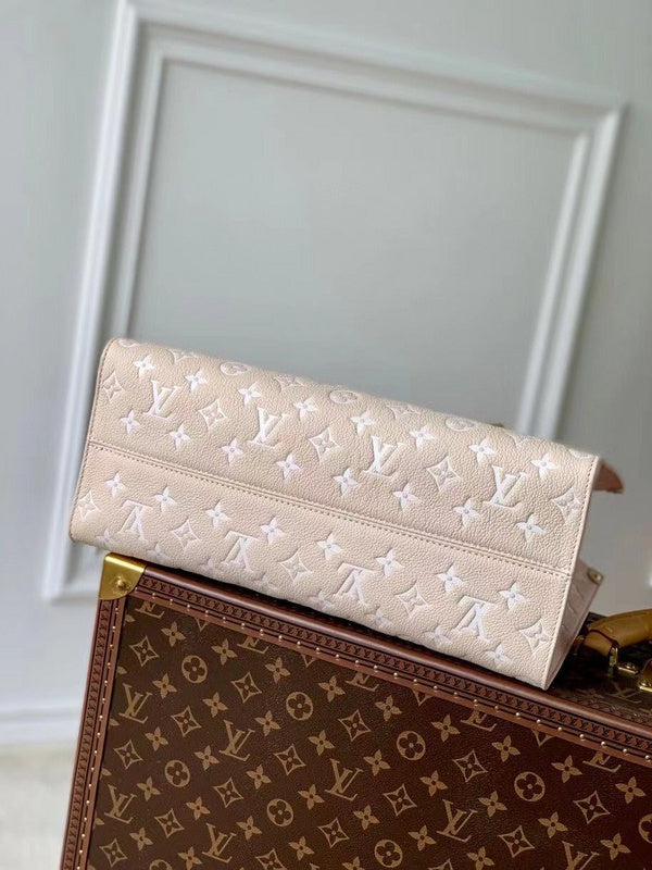 Alice Bags- Louis Vuittons  - 16612