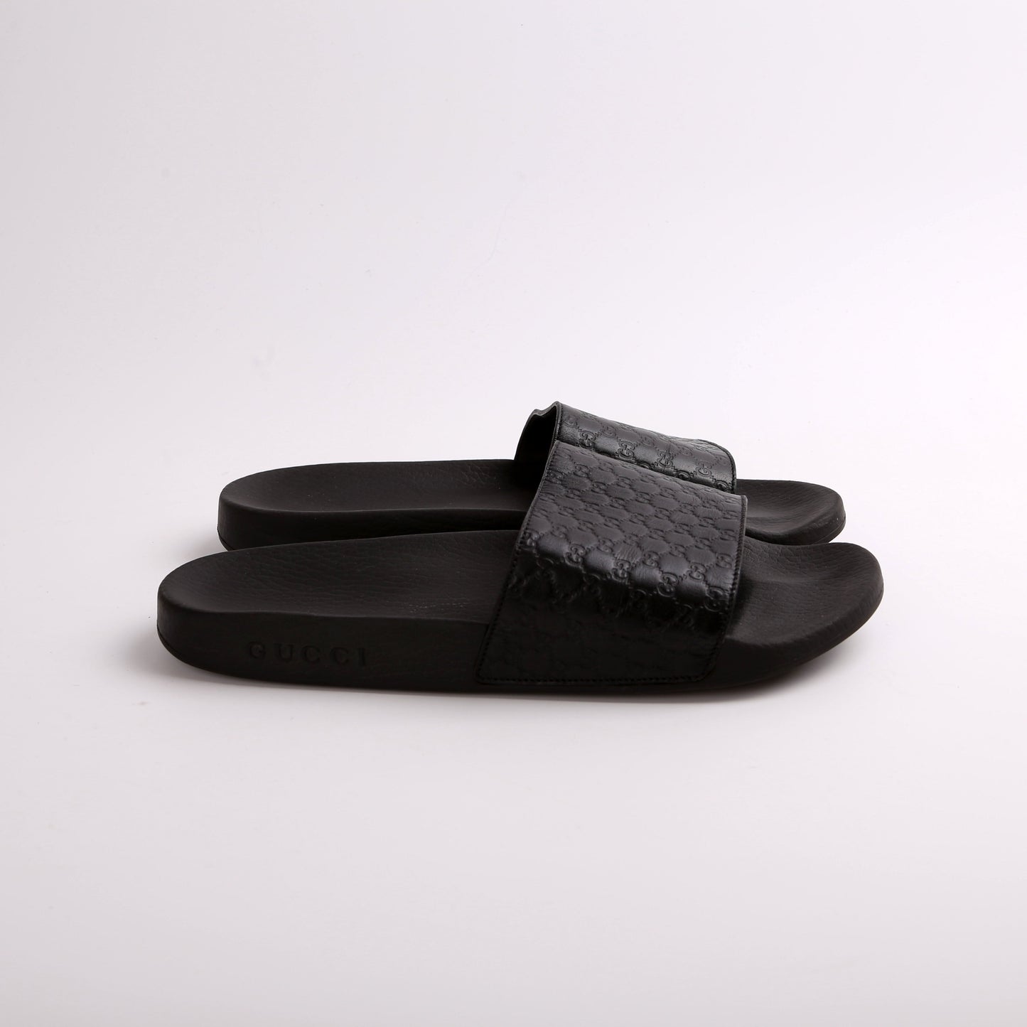 Guccissima Rubber Slides Size .