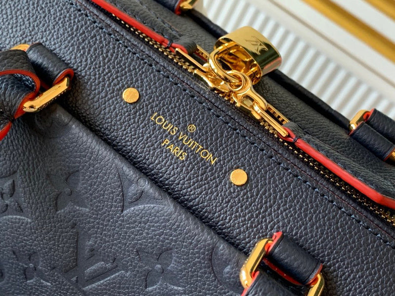 Alice bags - Louis Vuittons  - 15207