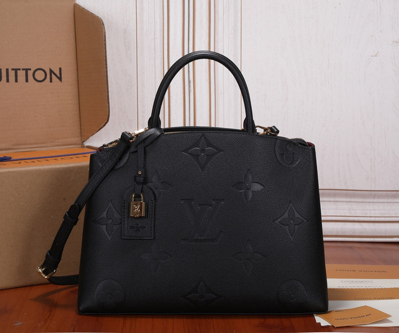 Alice bags- Louis Vuittons  - 16802