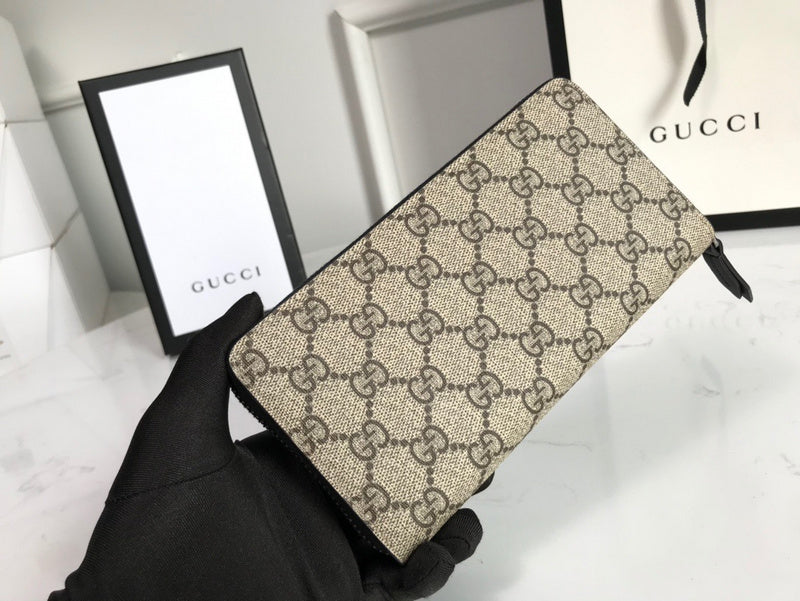 Gucci   Luxury Bags  914