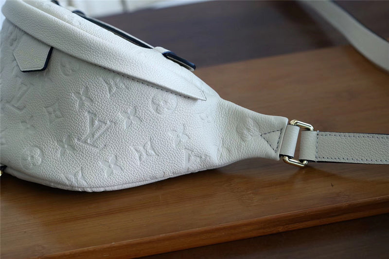Alice bags - Louis Vuittons  - 10350