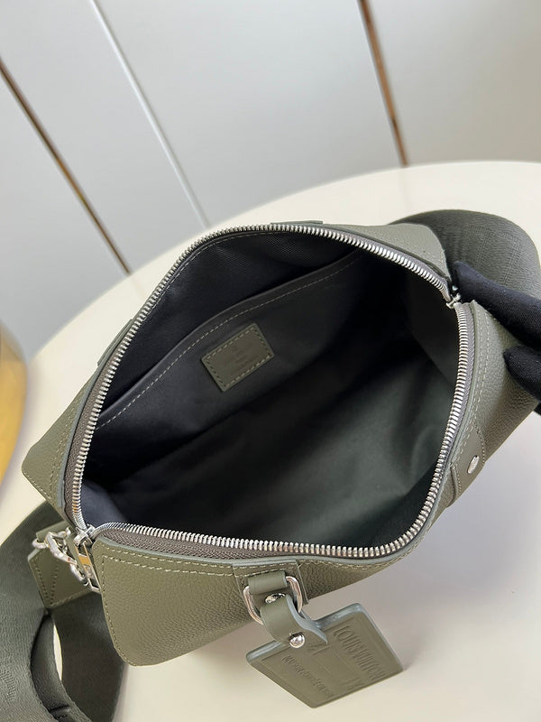 Alice  Bags- Louis Vuittons  - 16132
