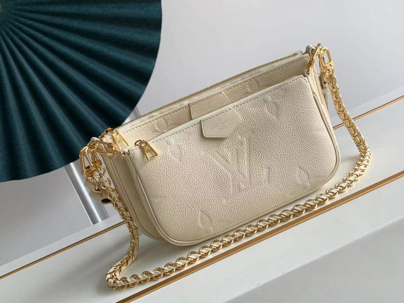 Alice Bags- Louis Vuittons  - 16446