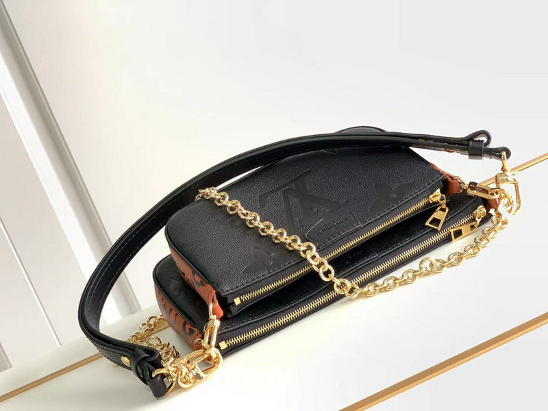 Alice Bags- Louis Vuittons  - 16450
