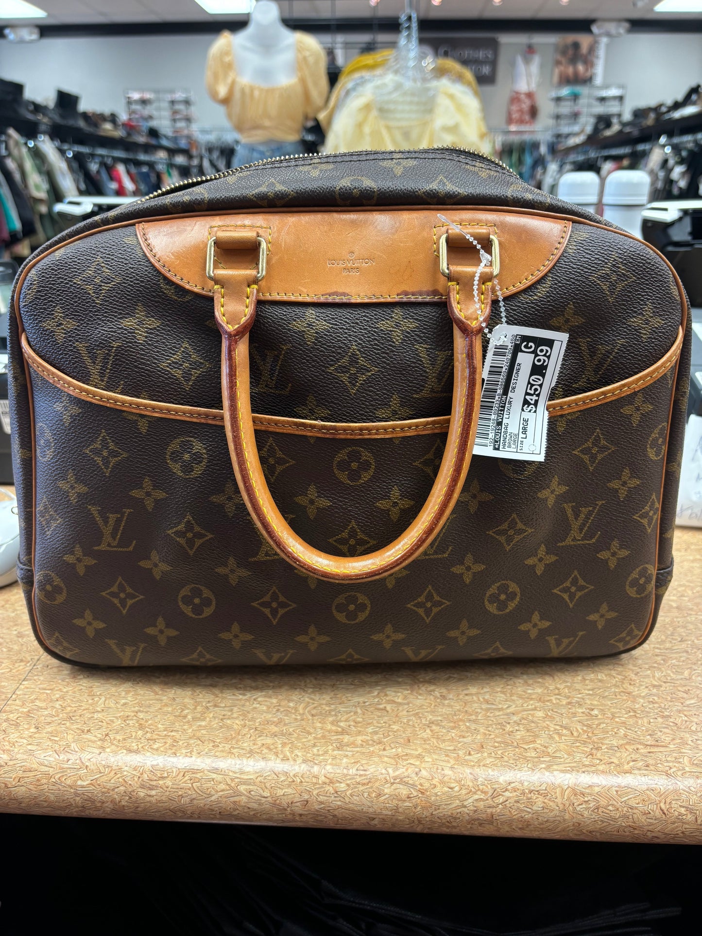 HandBag Luxury Designer Louis Vuitton, Size Large