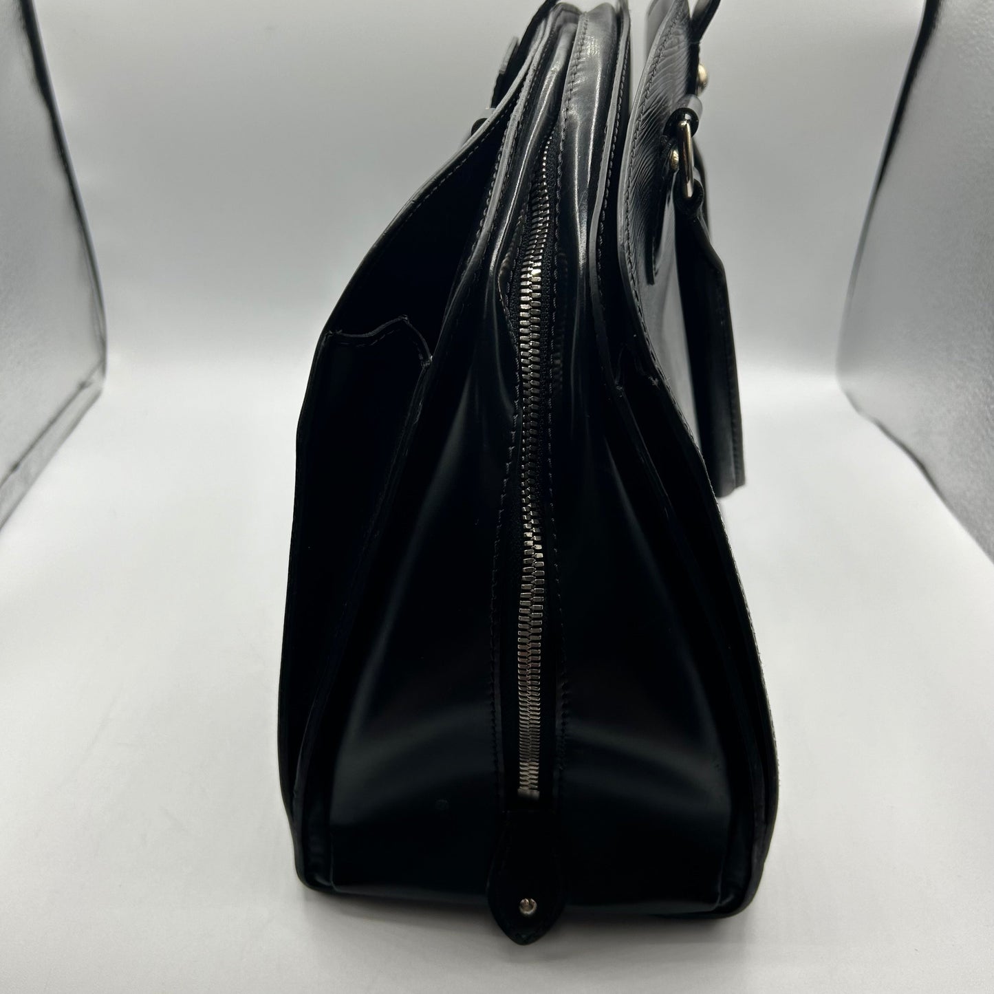 HandBag Luxury Designer Louis Vuitton, Size Large