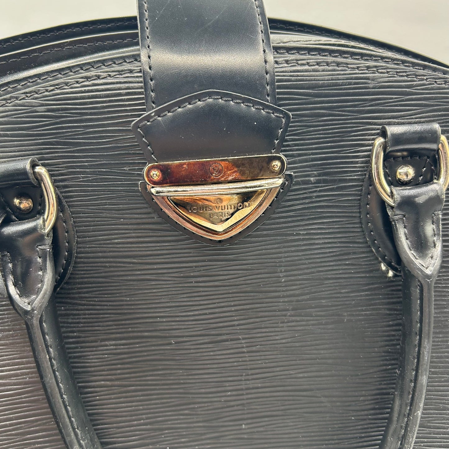 HandBag Luxury Designer Louis Vuitton, Size Large