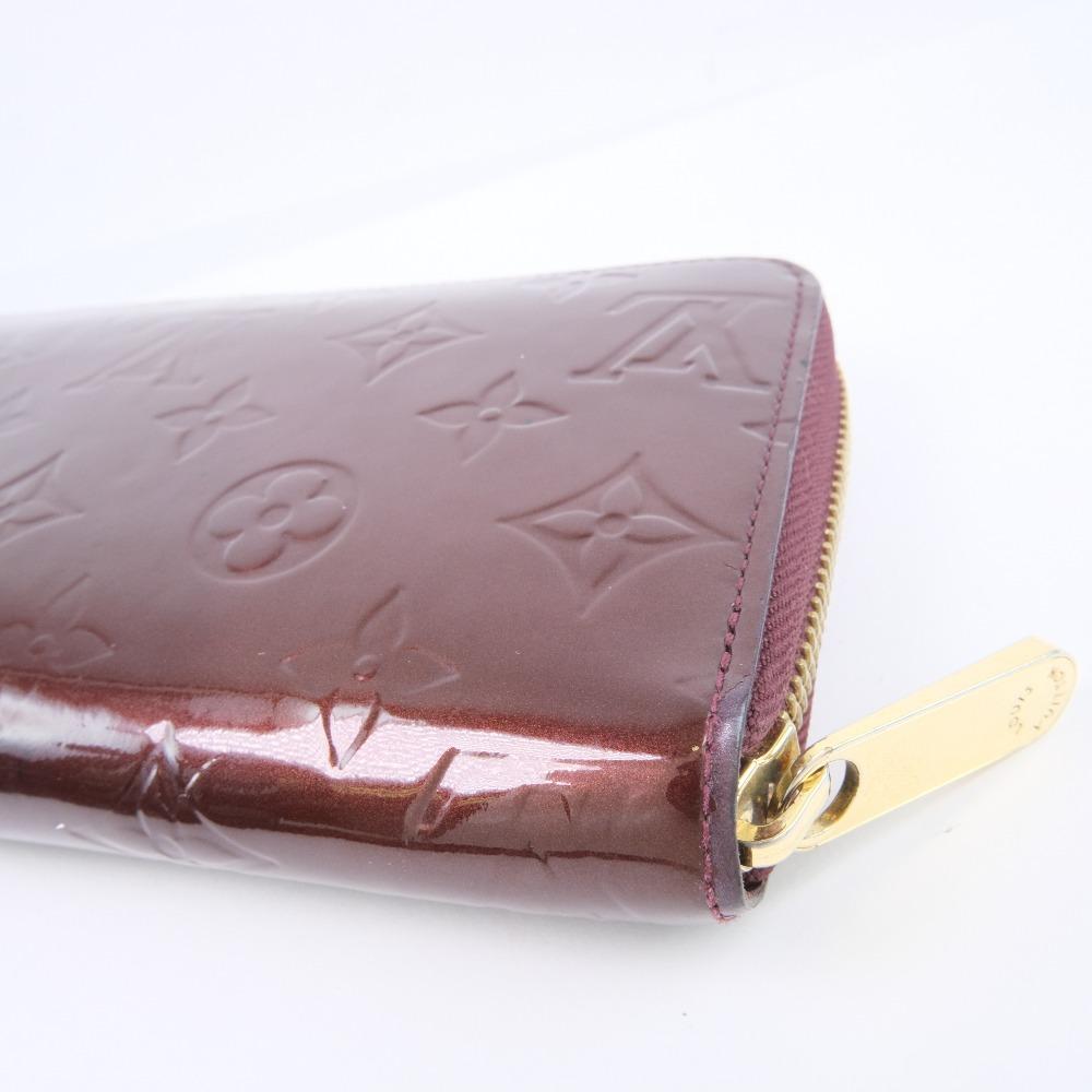 Louis Vuitton Bordeaux Patent leather Portefeuille zippy wallet accessories